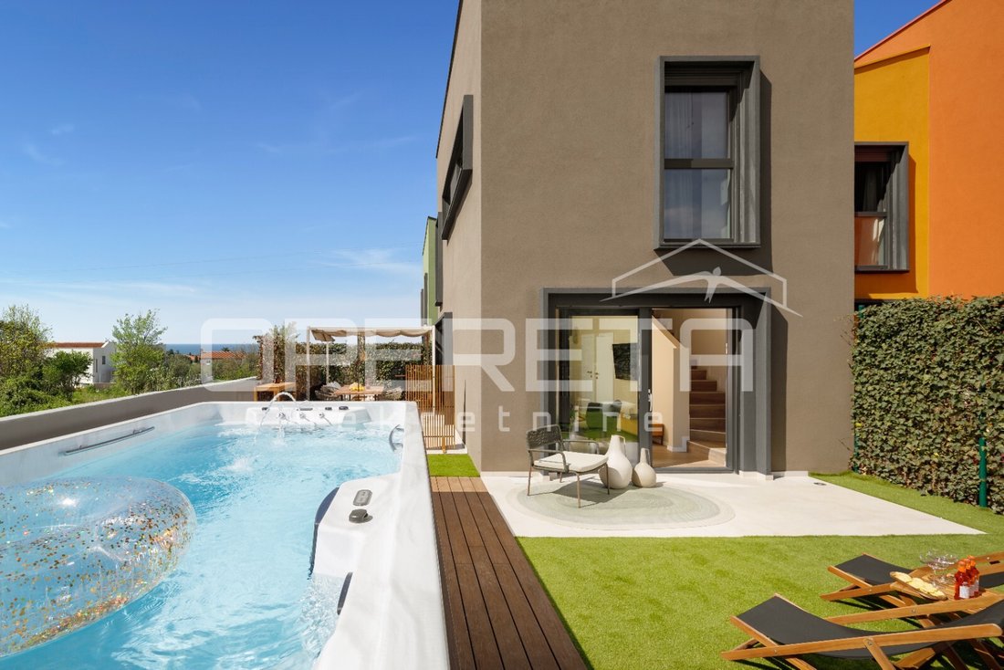 House in Porec, Istria County, Croatia 1 - 16404548