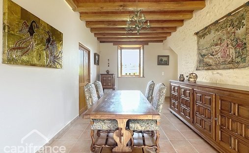 Chateau Château In Deux Sèvres