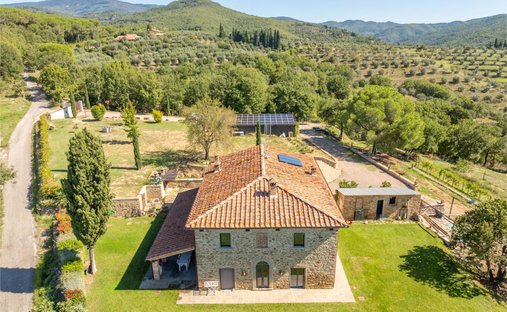 Maisons de campagne à Giovi-Puglia-Catona, Arezzo, Toscane 1