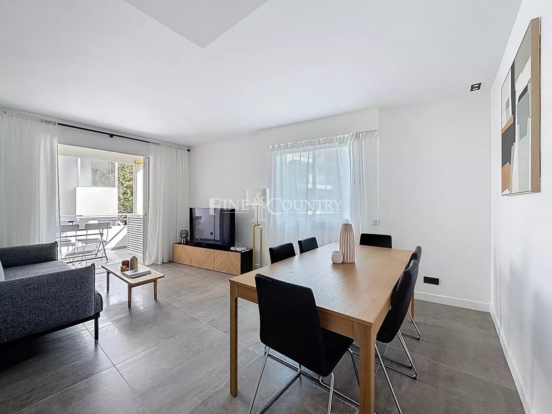 Apartment in La Source, Cannes, France 5 - 16402390