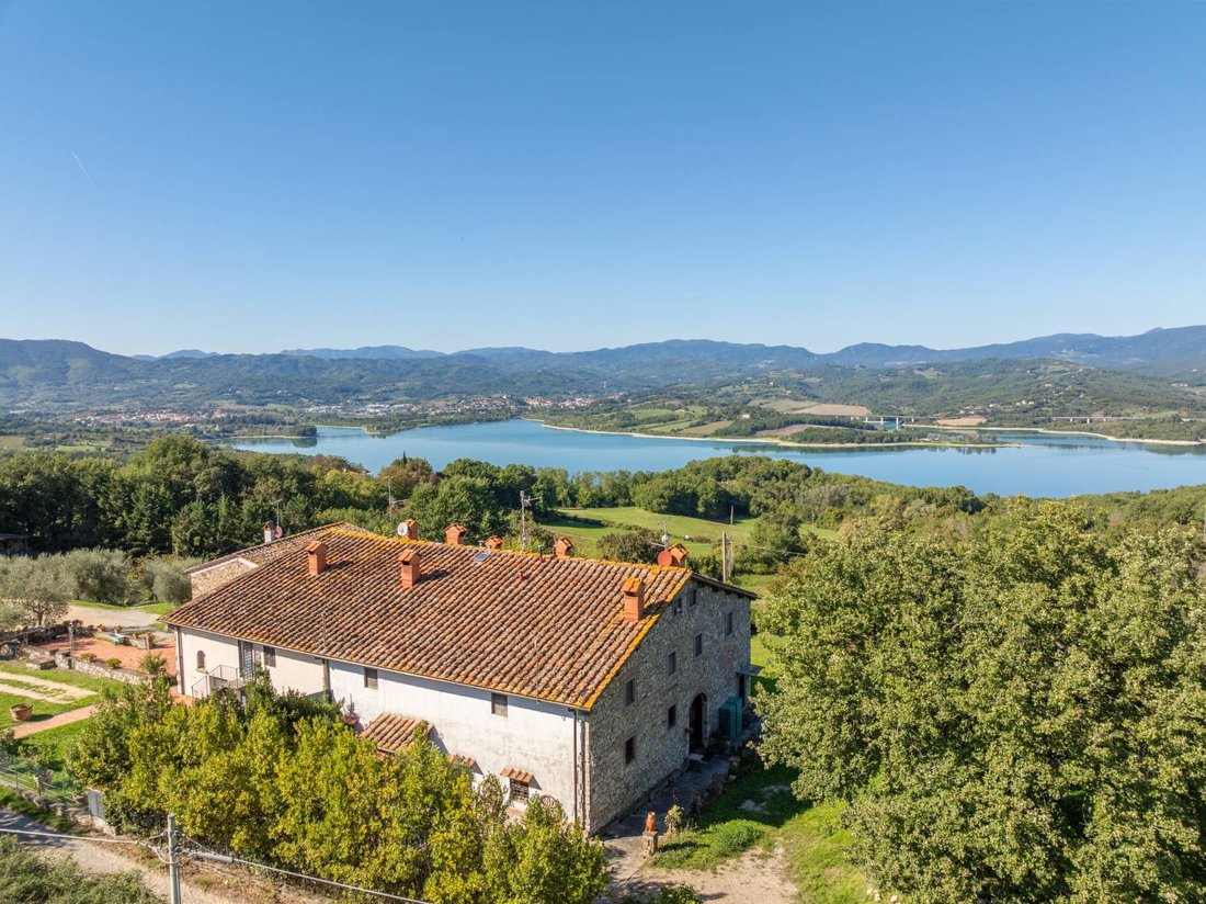 House in Scarperia e San Piero, Tuscany, Italy 2 - 16405218
