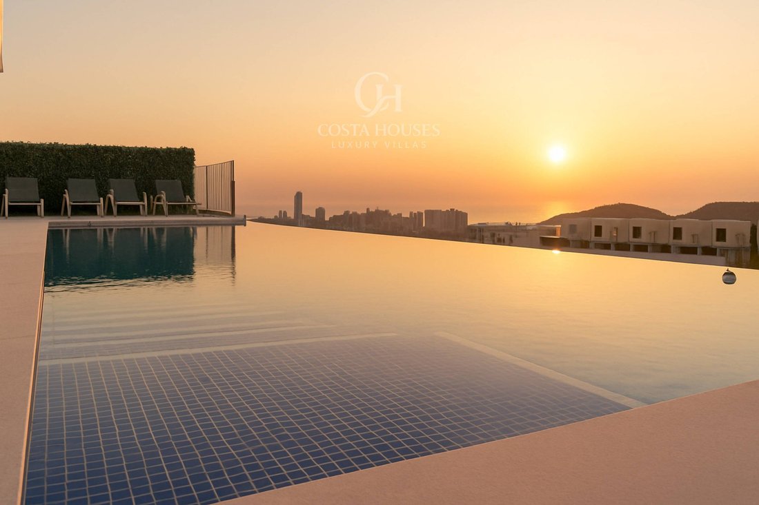 Villa in Finestrat, Valencian Community, Spain 5 - 16404679