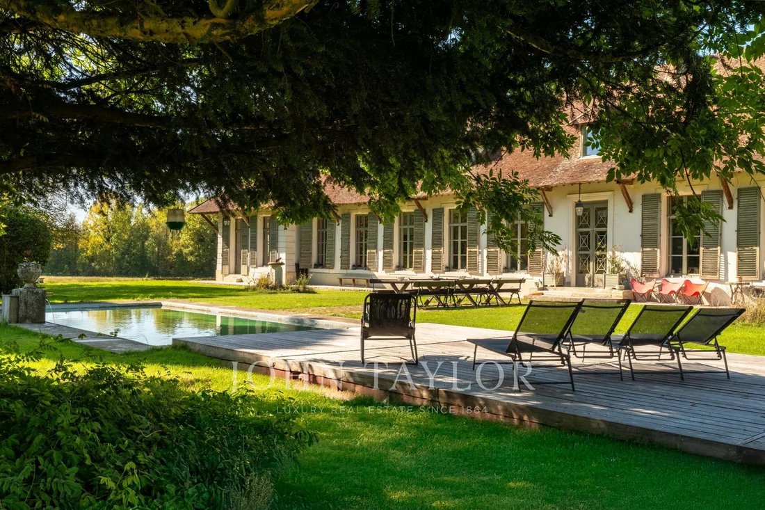 House in Guerard, Ile-de-France, France 4 - 16402663