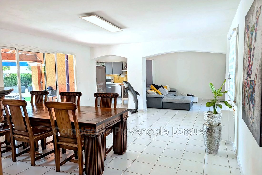 Villa in Centre, Les Arcs, France 5 - 15797038