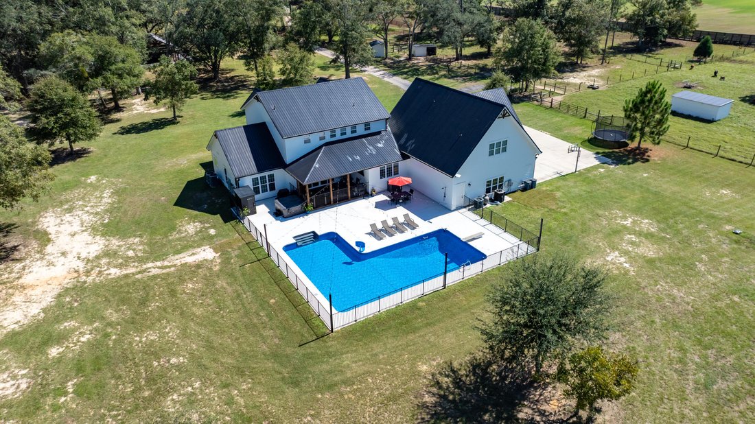 House in Bruce, Florida, United States 4 - 16405494