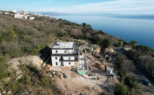 Land in Mjesni odbor Kantrida, Grad Rijeka, Primorje-Gorski Kotar County 1