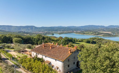 Casa a Scarperia e San Piero, Toscana, Italia 1