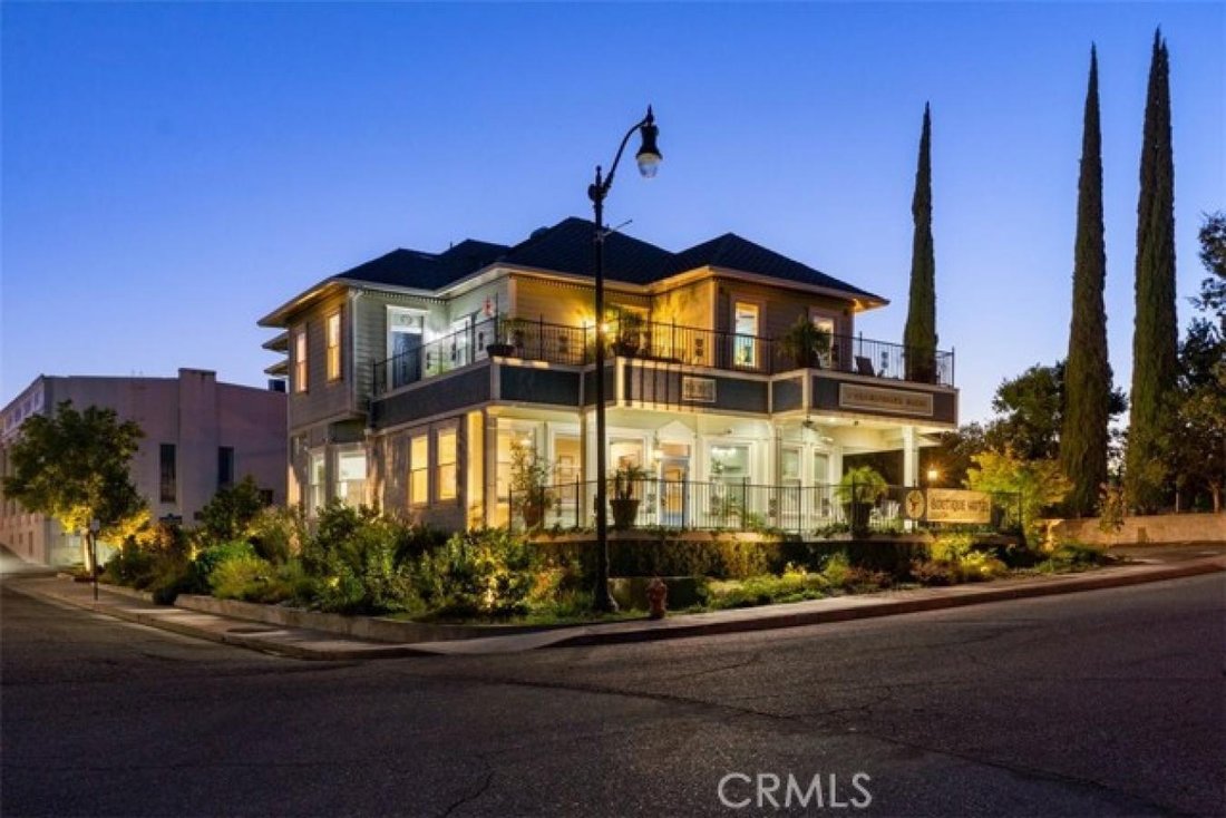House in Red Bluff, California, United States 1 - 16406767