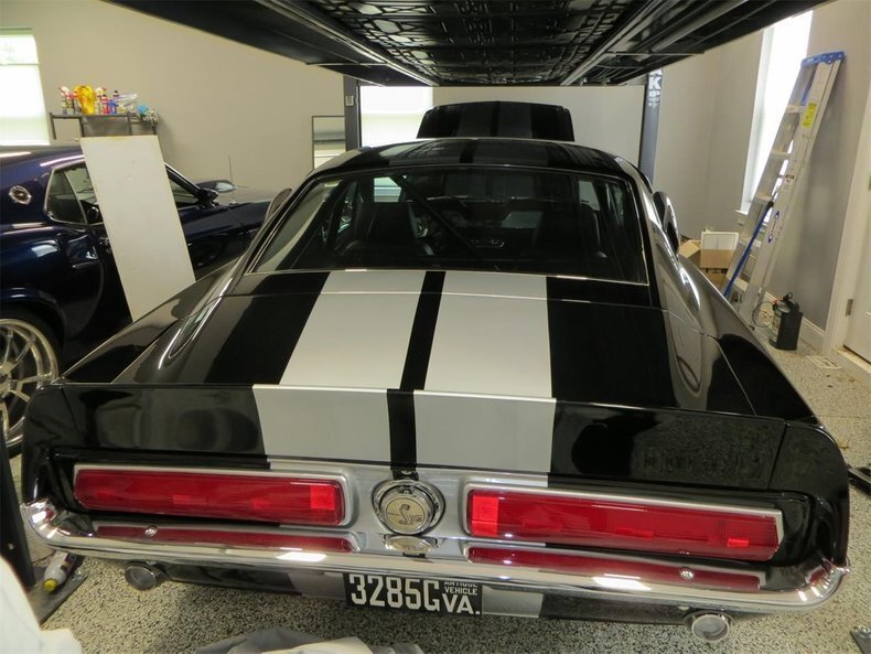Coupe in Glendale, United States 5 - 16406299