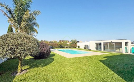 Townhouse in Povoa de Varzim, Beiriz e Argivai, Porto District, Portugal 1