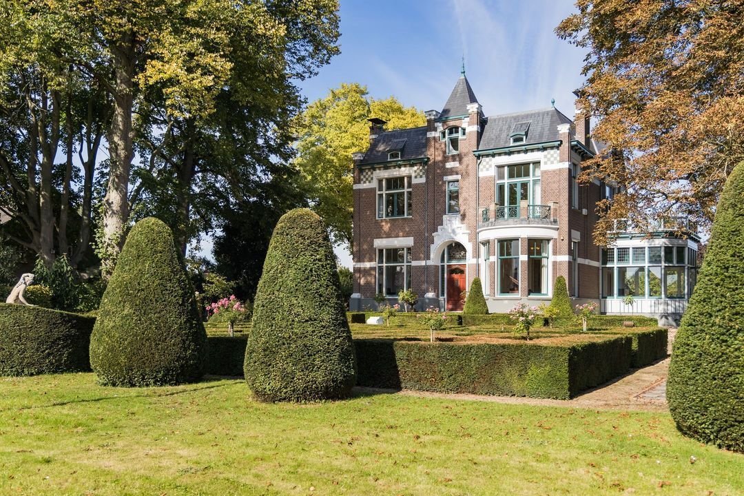 Villa in Beuningen, Gelderland, Netherlands 1 - 16406993