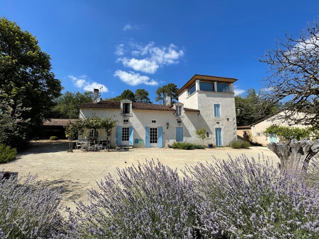 House in Saint-Vincent-de-Connezac, Nouvelle-Aquitaine, France 3 - 16407633