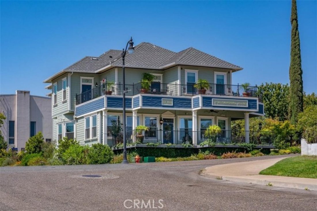 House in Red Bluff, California, United States 2 - 16406767
