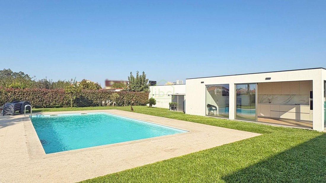 Townhouse in Povoa de Varzim, Beiriz e Argivai, Porto District, Portugal 2 - 16406672