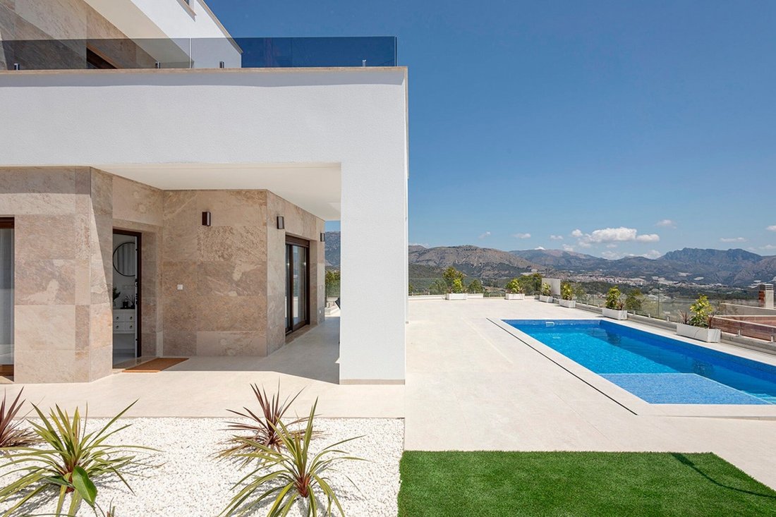 Villa in Polop, Valencian Community, Spain 2 - 15248098