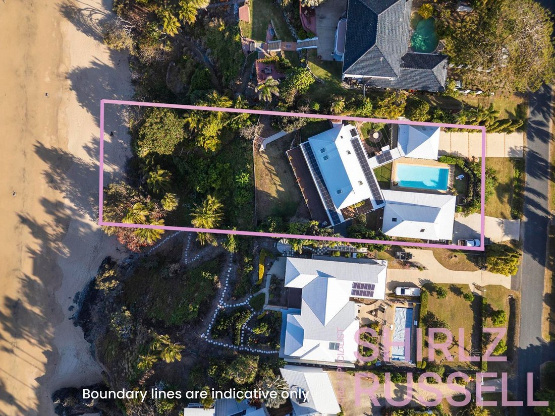 Estate in Dolphin Heads, Queensland, Australia 4 - 16407969