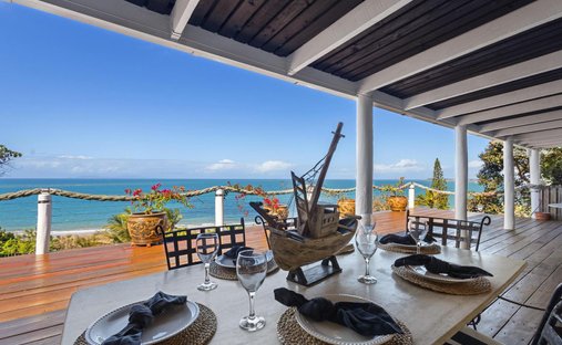 Estate in Dolphin Heads, Queensland, Australia 1