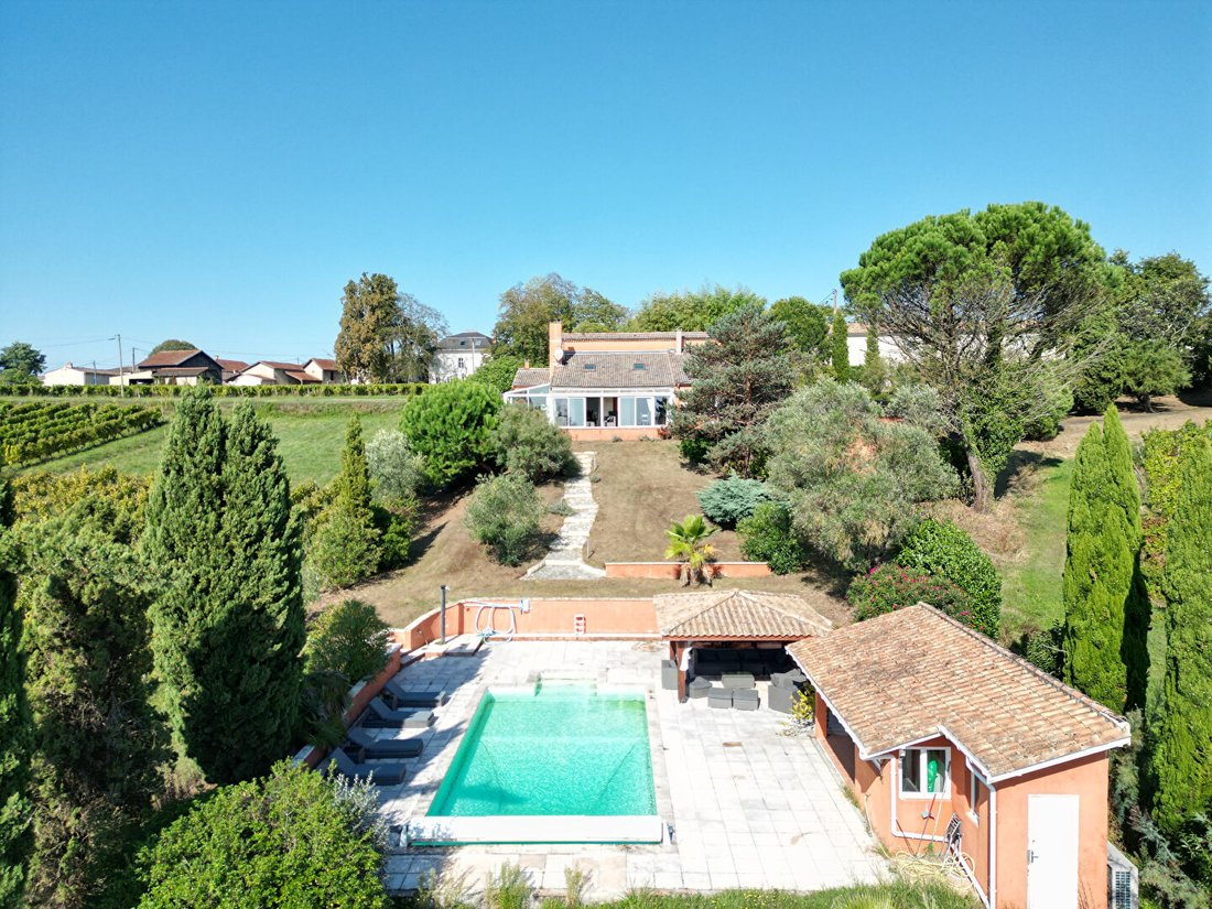 Villa in Gradignan, Nouvelle-Aquitaine, France 3 - 16406265