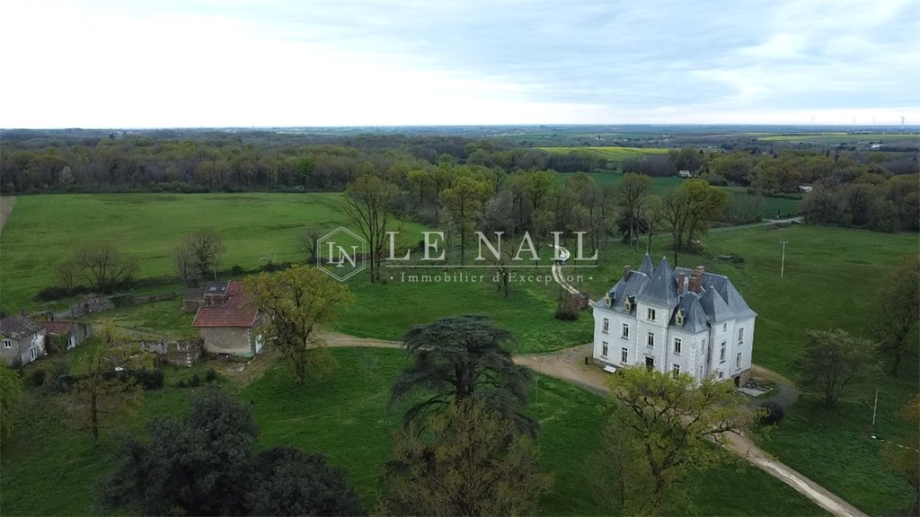 Schloss in Sainte-Hermine, Saint-Jean-d'Hermine, Frankreich 3 - 16406321