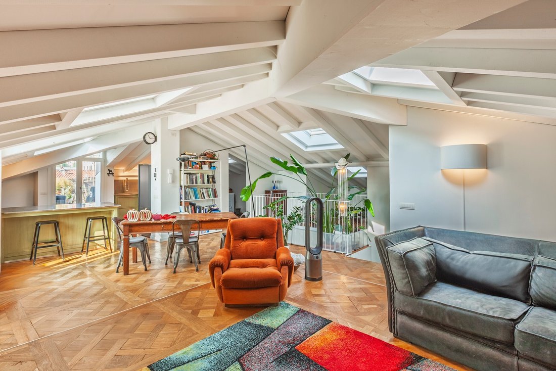 Apartment in Eastern Lake Center, Como, Lombardy 1 - 16406981