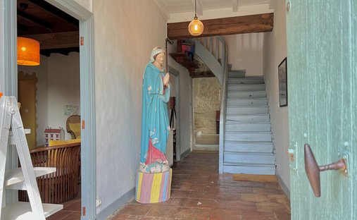 Castle for Sale in Monségur, Nouvelle-Aquitaine, France