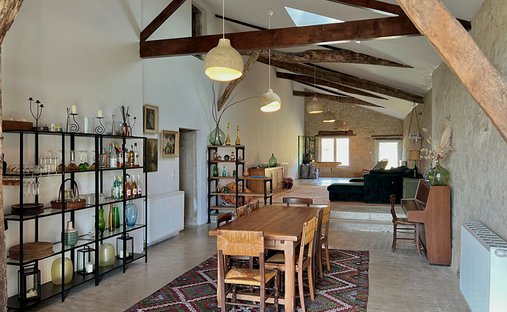 Castle for Sale in Monségur, Nouvelle-Aquitaine, France