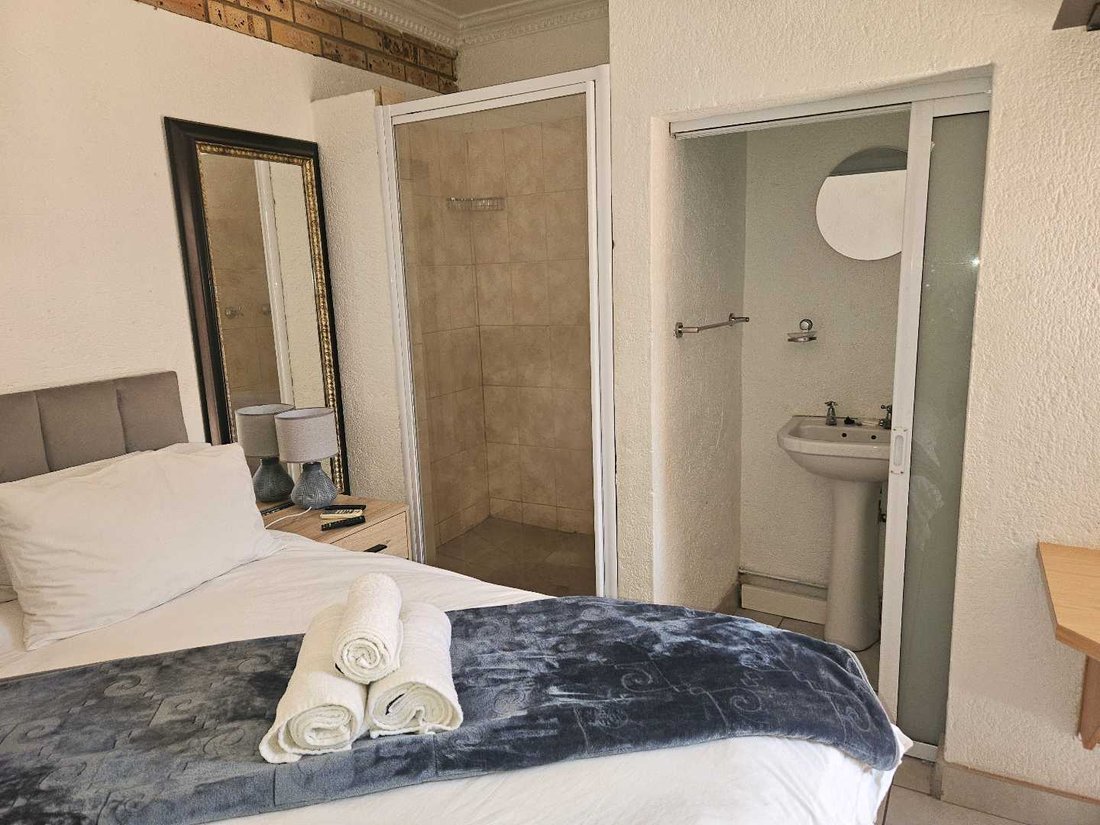 Kimberley, Northern Cape, South Africa 2 - 16406154