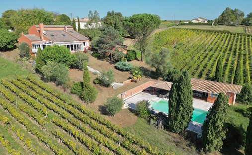 Villa in Gradignan, Nouvelle-Aquitaine, France 1