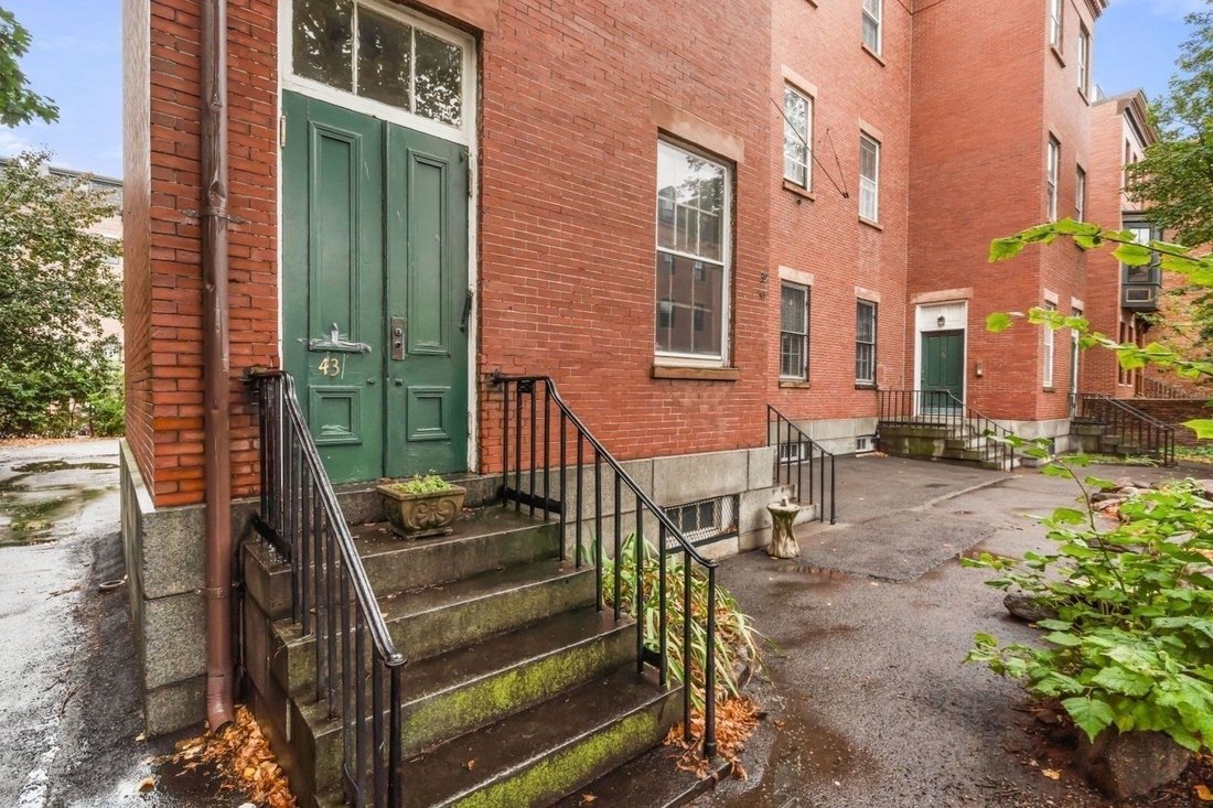 Boston, Massachusetts, United States 1 - 16406802