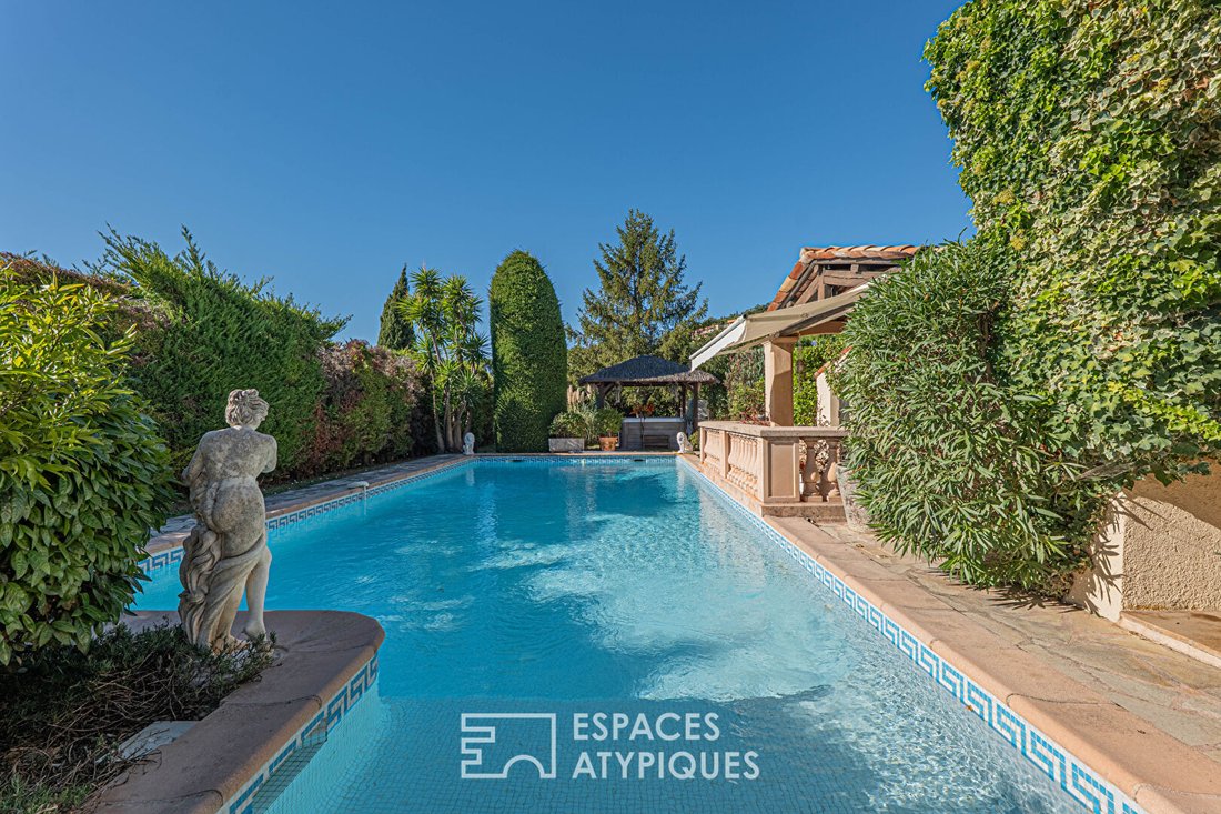Villa in Grasse, Provence-Alpes-Côte d'Azur, France 1 - 16406421