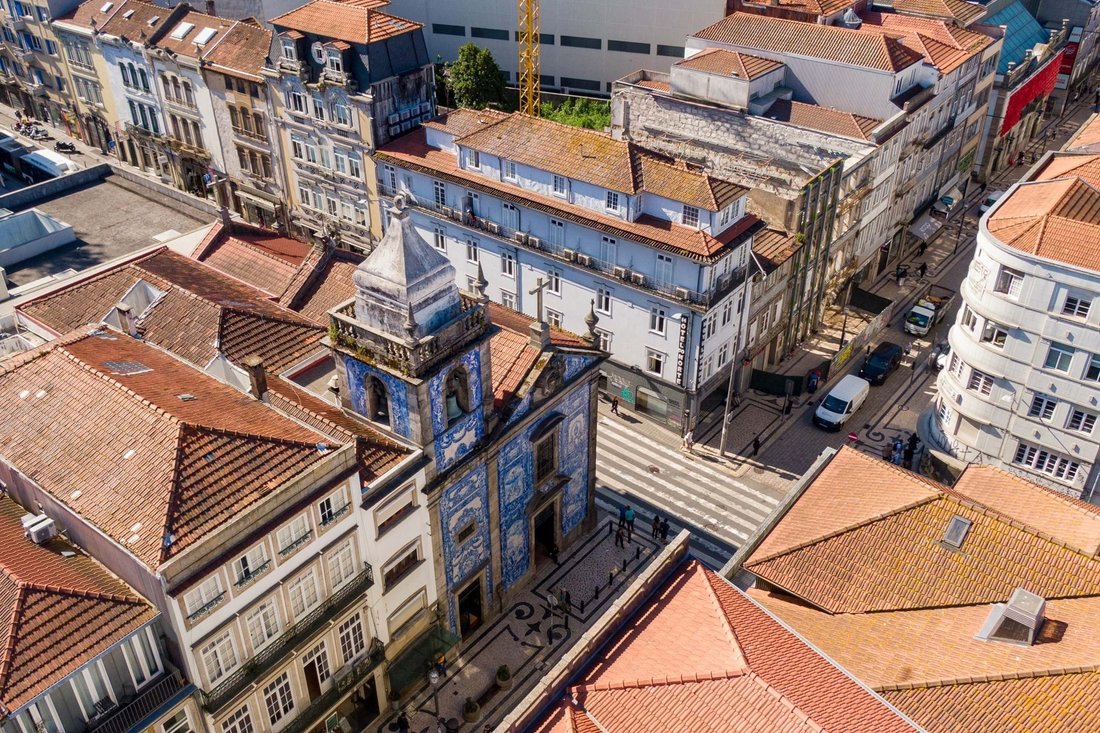 House in Cedofeita, Santo Ildefonso, Se, Miragaia, Sao Nicolau e Vitoria, Porto District, Portugal 5 - 16408002
