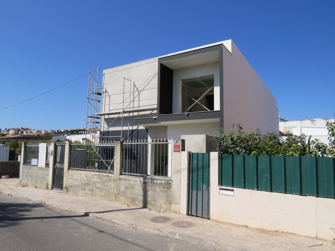 Villa in Pontinha e Famoes, Lisbon, Portugal 2 - 16408040
