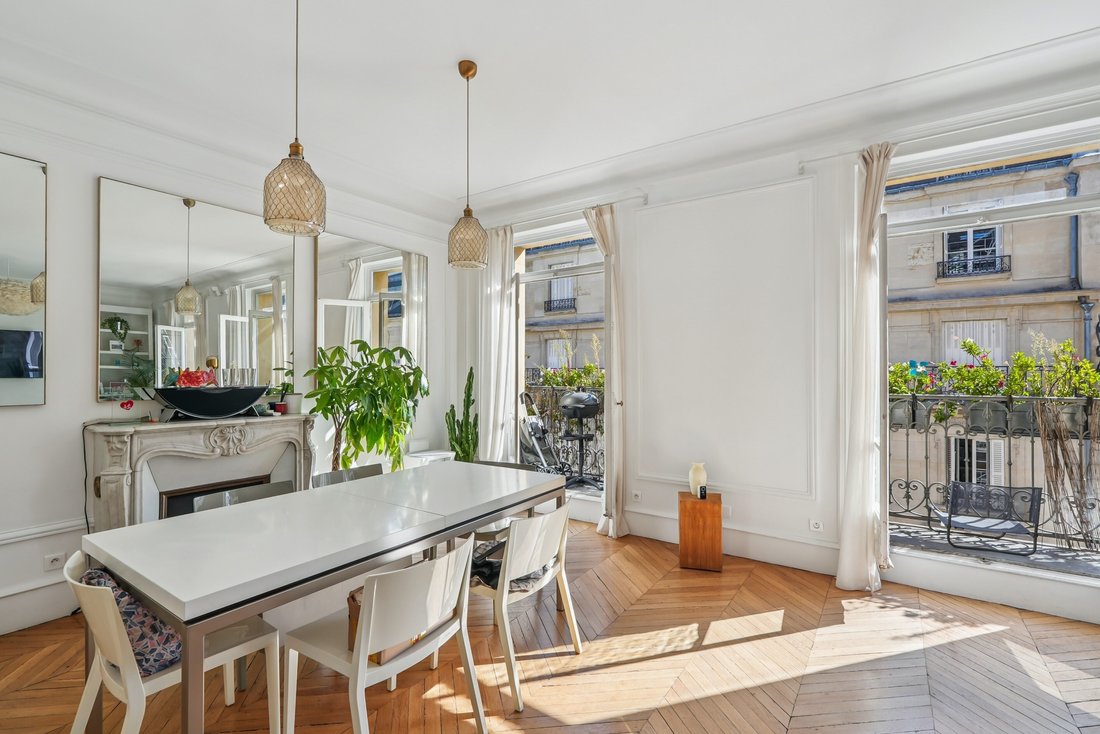 Apartment in Cambronne-Garibaldi, Paris 15e Arrondissement, Paris 5 - 16406387