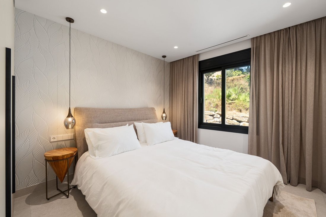 Apartment in Marbella, Andalusia, Spain 5 - 16406028