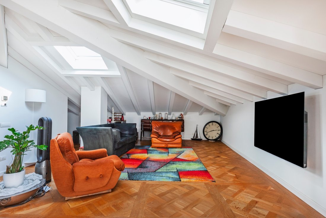 Apartment in Eastern Lake Center, Como, Lombardy 4 - 16406981
