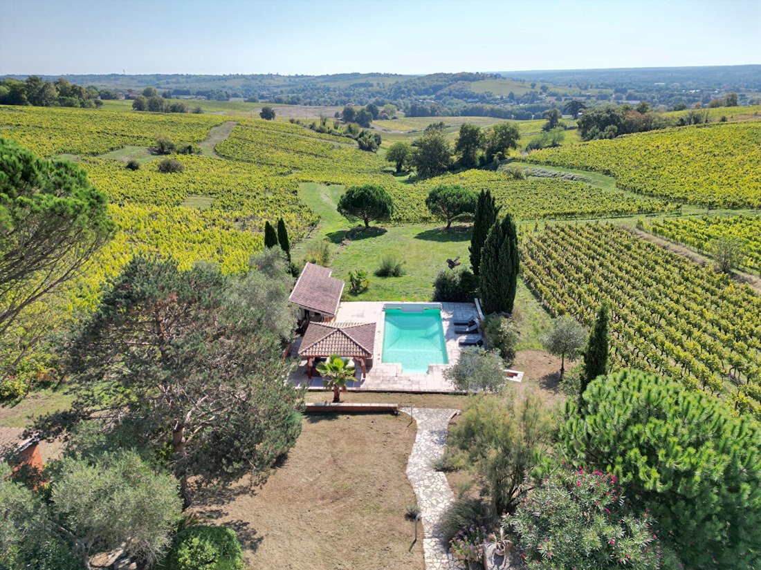 Villa in Gradignan, Nouvelle-Aquitaine, France 2 - 16406265