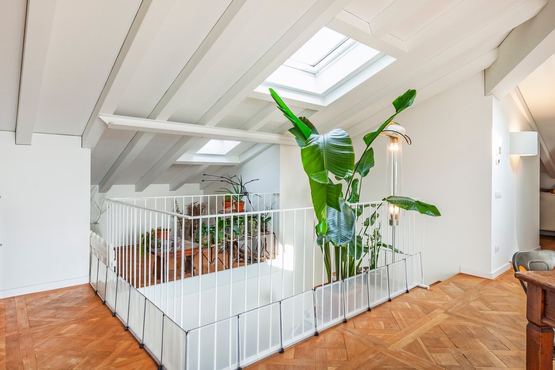 Apartment in Eastern Lake Center, Como, Lombardy 5 - 16406981