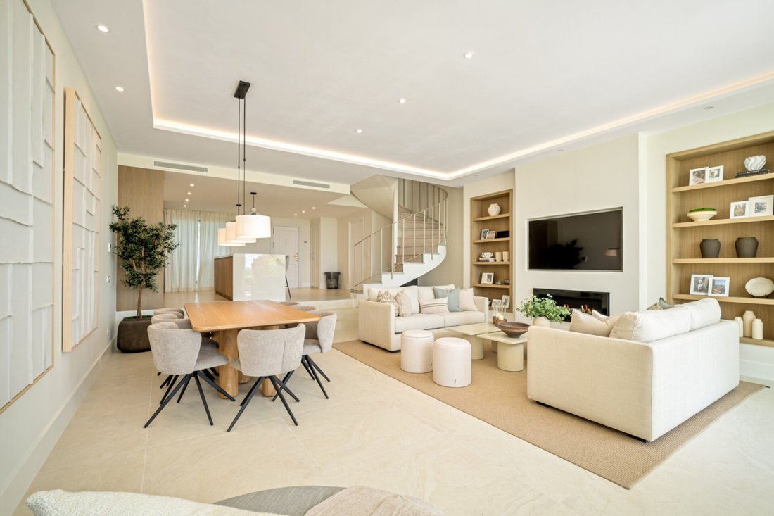 Villa in La Quinta, Benahavis, Andalusia 3 - 16406112