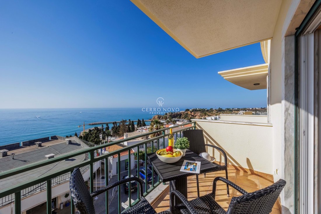 Apartment in Olhos de Agua, Algarve, Portugal 1 - 16408069