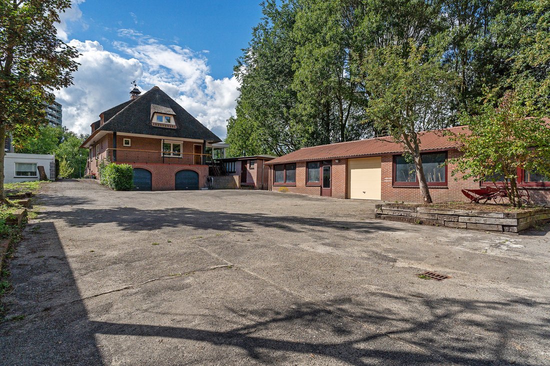 Villa in Zoetermeer, South Holland, Netherlands 2 - 16408202
