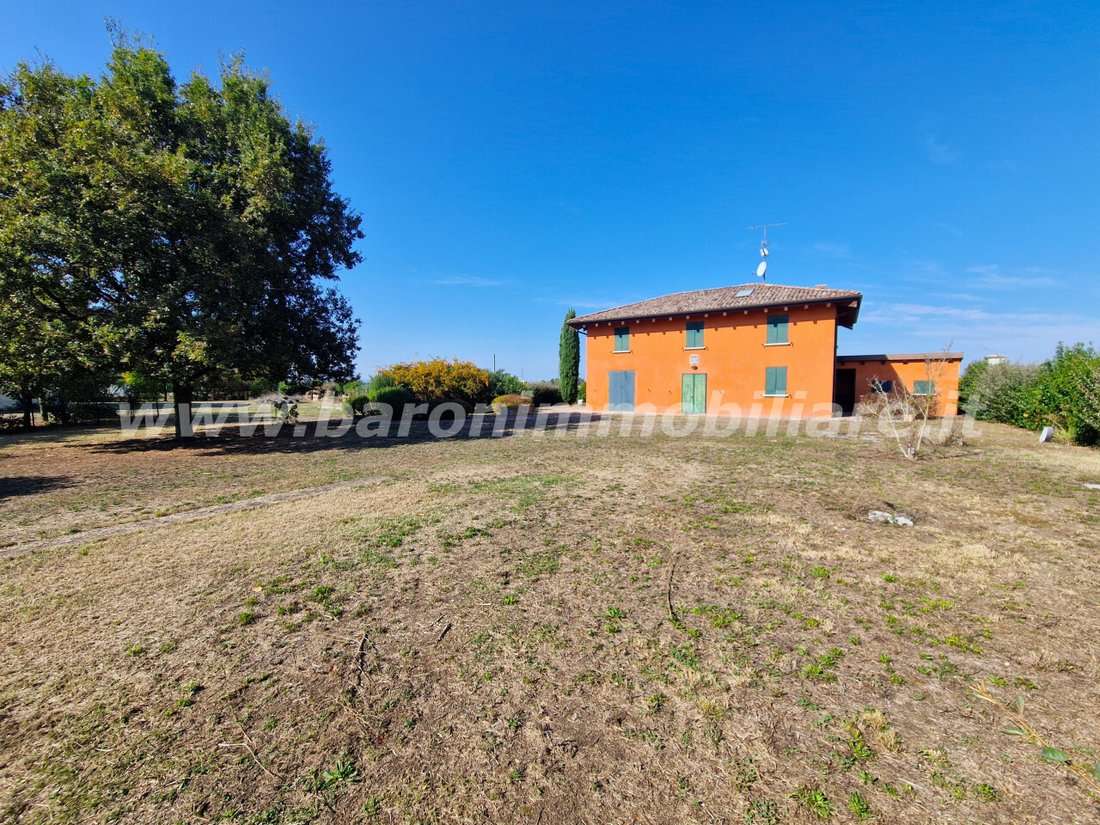 Villa in Anzola dell'Emilia, Emilia-Romagna, Italy 4 - 16412395