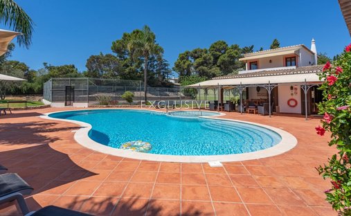 Villa à Carvoeiro, Algarve, Portugal 1