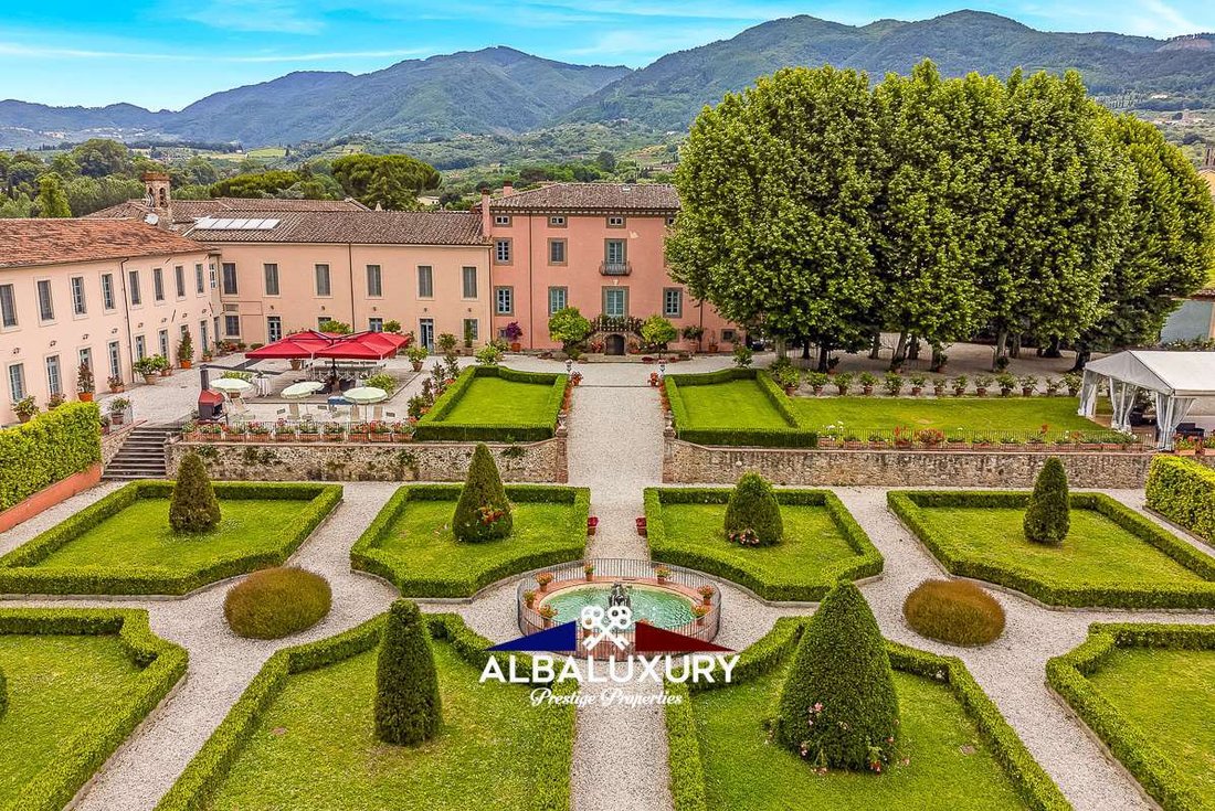 Villa in Camigliano, Capannori, Tuscany 4 - 16284979