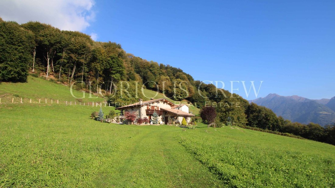 Villa in Pasturo, Lombardy, Italy 2 - 16411855