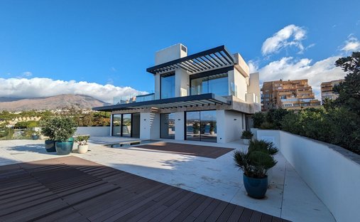 Apartamento en Estepona, Andalucía, España 1