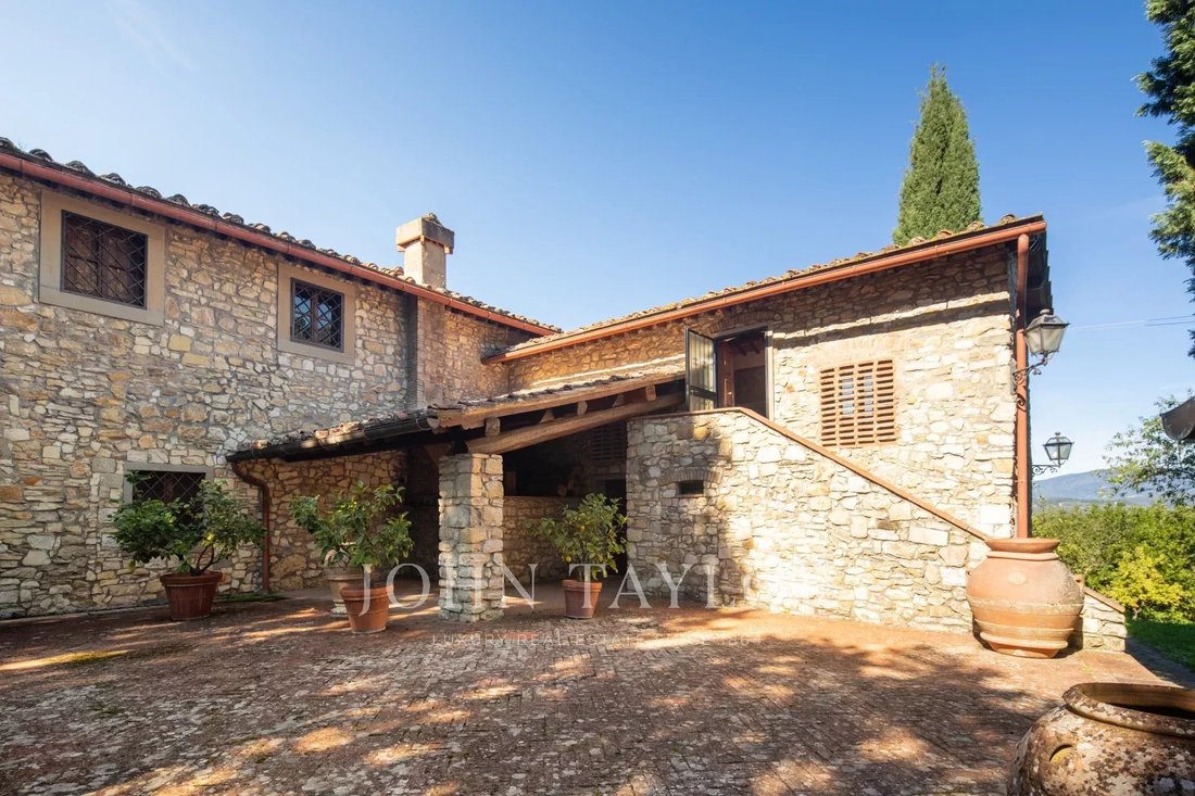 Villa in Rignano sull'Arno, Tuscany, Italy 3 - 16412976