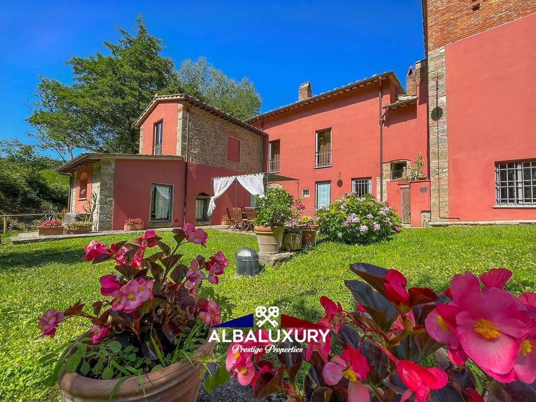 Villa in Cavriglia, Tuscany, Italy 1 - 15681597