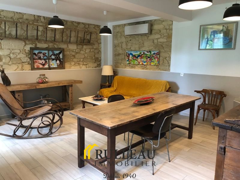 Estate in Nord Est, Saint-André-de-Cubzac, France 4 - 16408861
