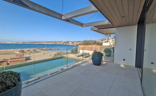 Apartment in Estepona, Andalusia, Spain 1