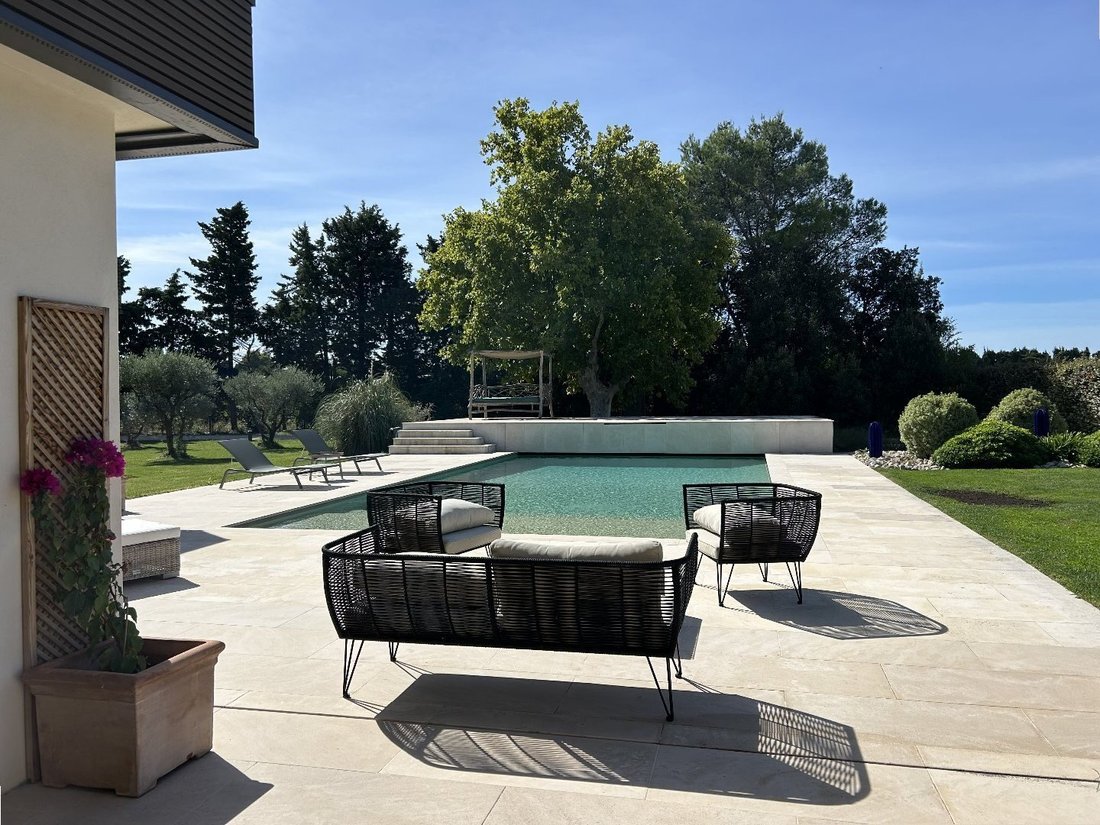 House in Rognonas, Provence-Alpes-Côte d'Azur, France 3 - 16209691